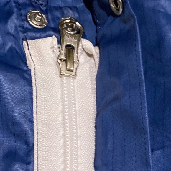 Cintas Cleanroom Coveralls - Picture 4 of 12